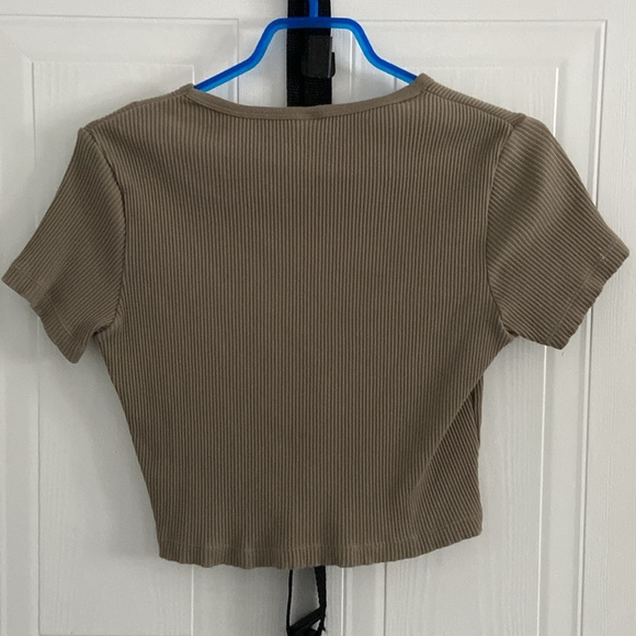 🩻RIBBED CREWNECK CROPPED T-SHIRT - Picture 2 of 4